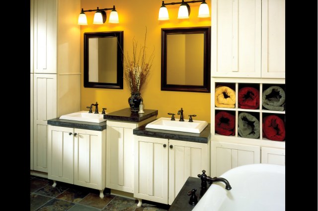 Bishop Cabinets - Contemporary