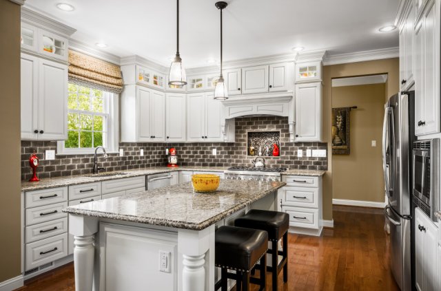 Bishop Cabinets - Traditional