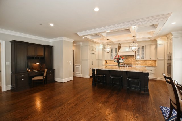 Bishop Cabinets - Traditional